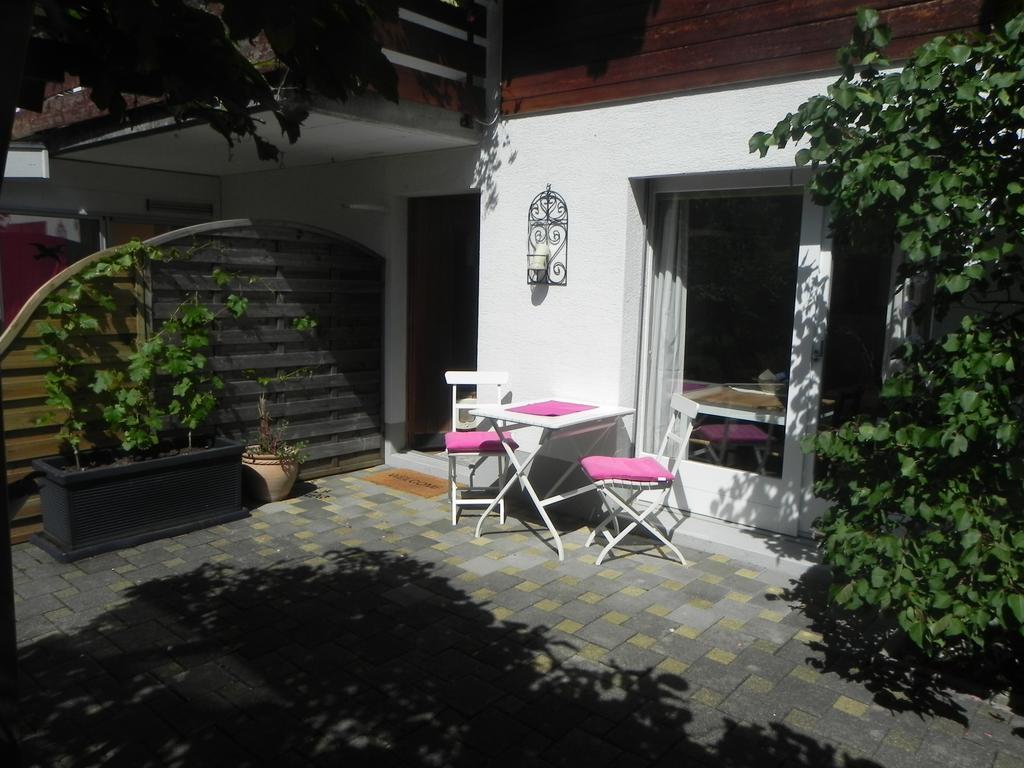 Der Morgenberg Apartamento Därligen Exterior foto